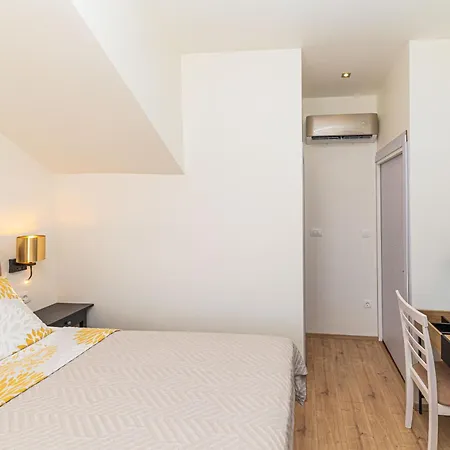 Jokica Apartment *