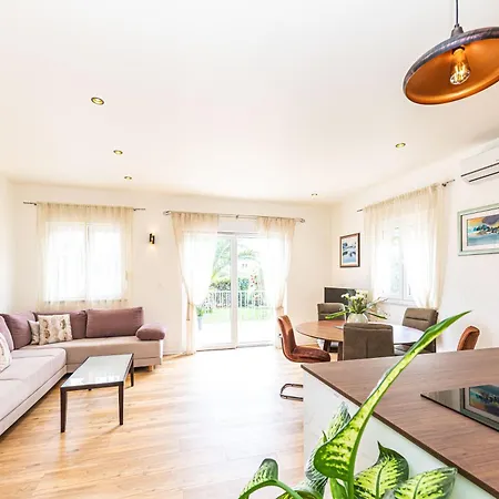 Jokica Appartement *